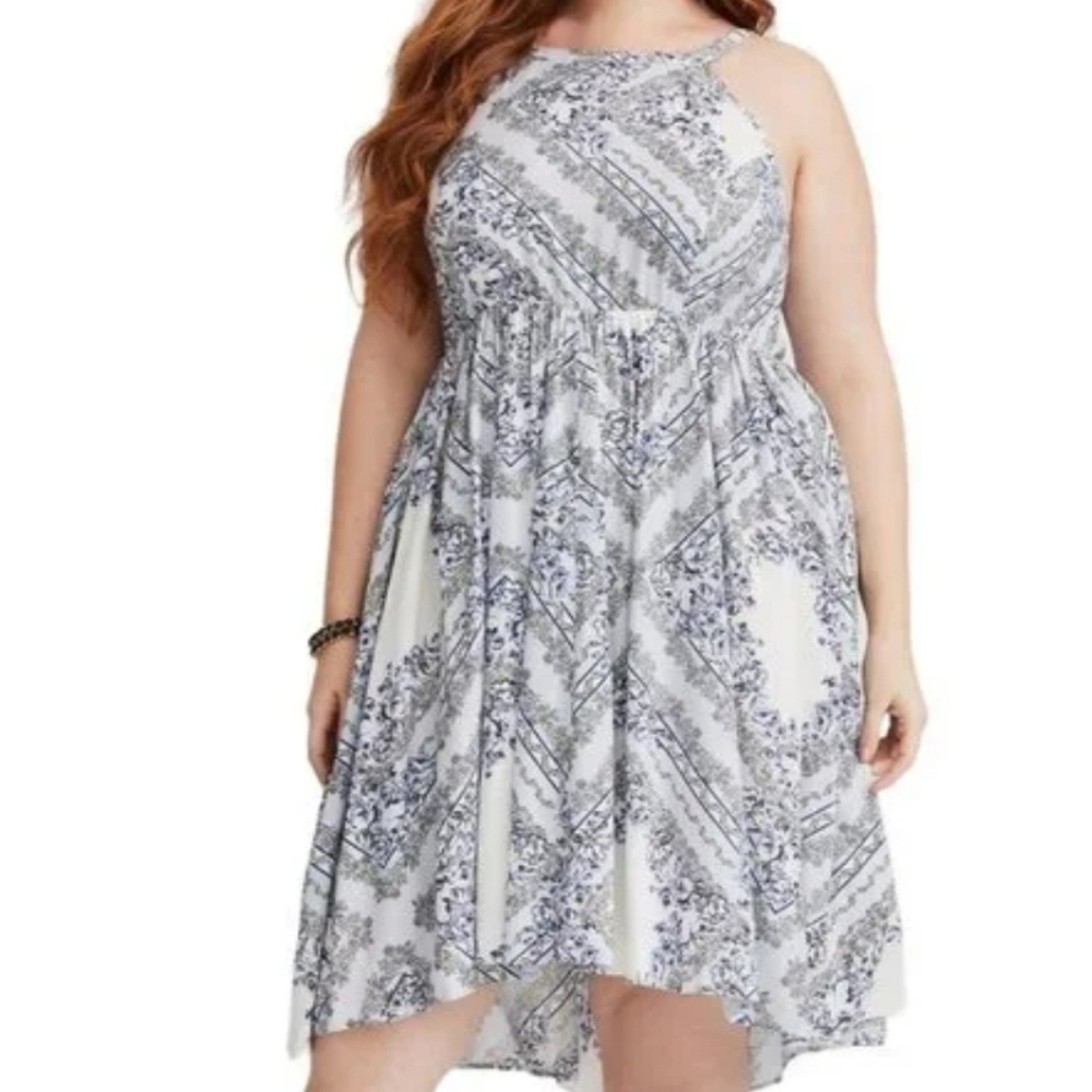 Torrid Empire Waist Bandana Print High Neck Halter Style Dress Size Large